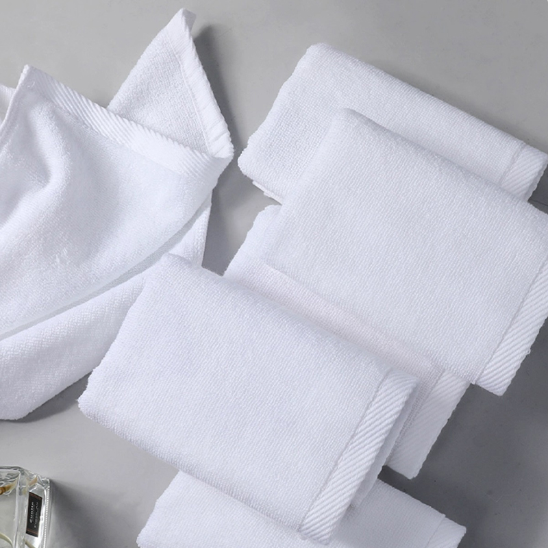 Белые полотенца для рук для гостиниц из чесаного хлопка с двойными махровыми петлями